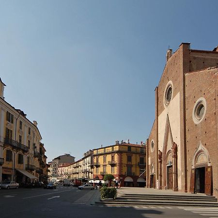 Hotel Antico Podere Propano サルッツォ エクステリア 写真