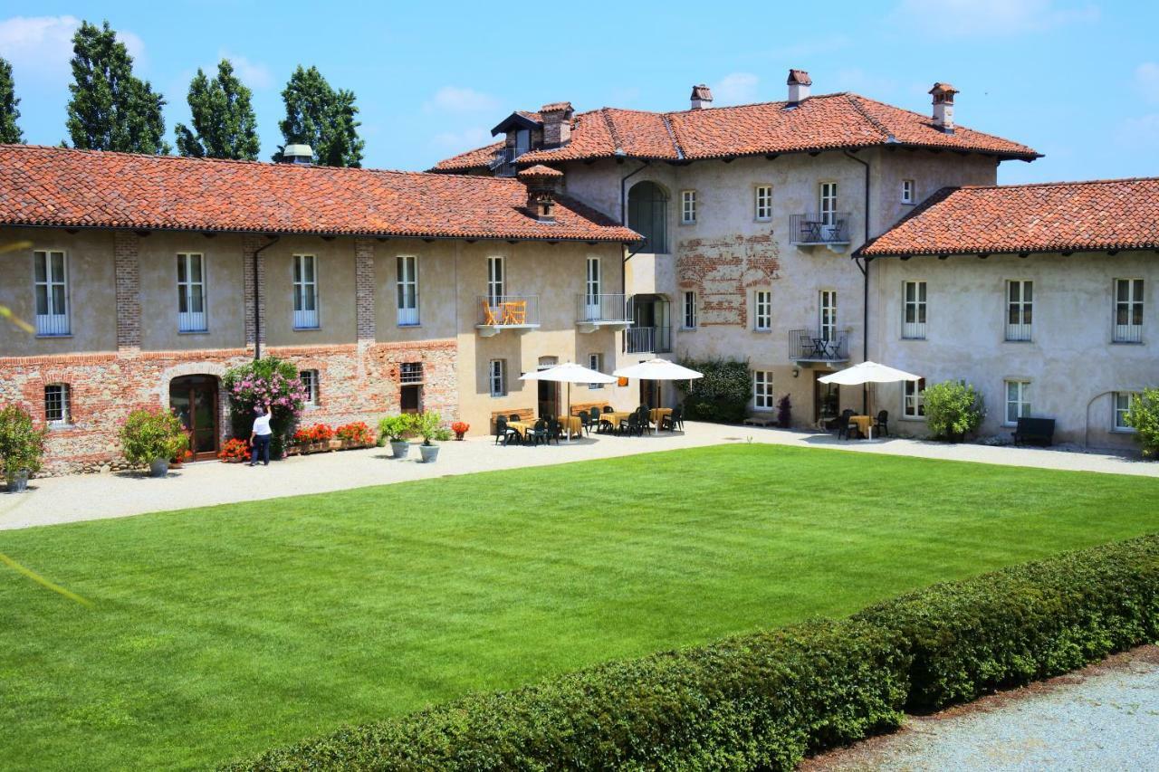 Hotel Antico Podere Propano サルッツォ エクステリア 写真