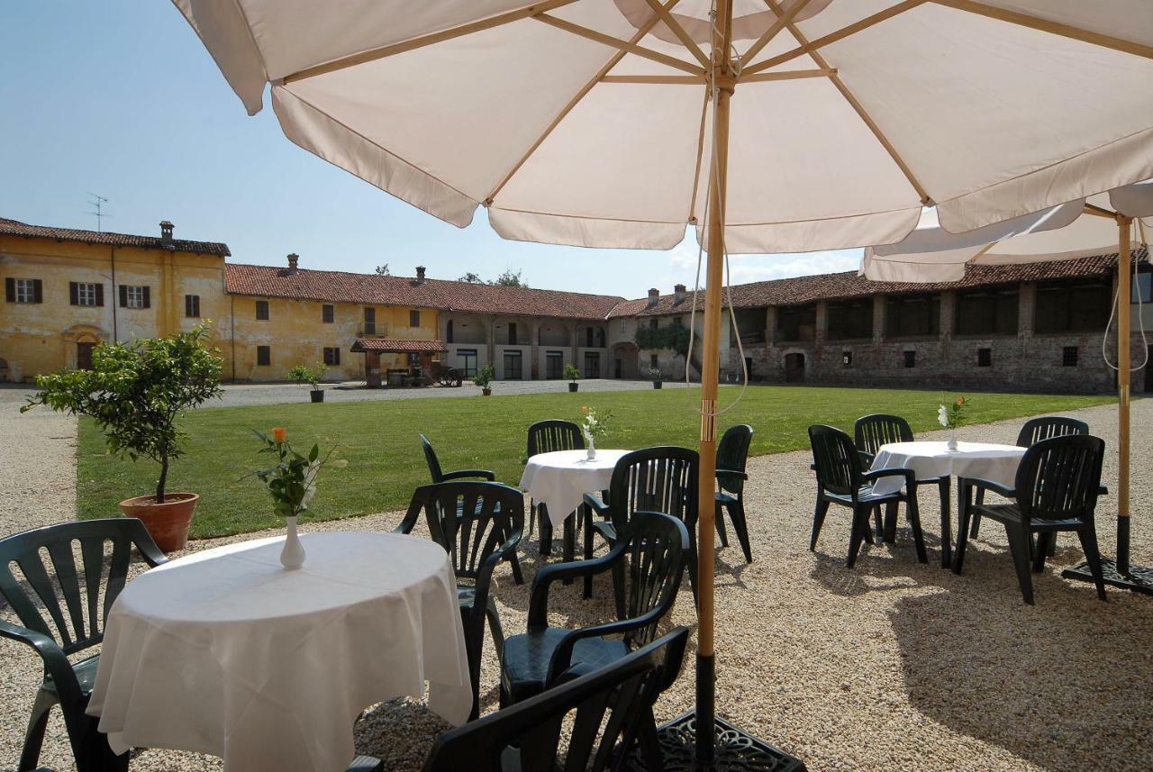 Hotel Antico Podere Propano サルッツォ エクステリア 写真